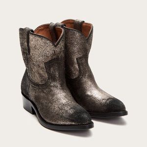 Frye Billy Western Short Boots Metallic Gold NEW